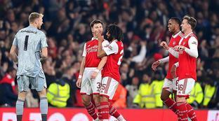 它更强调的 它更强调的